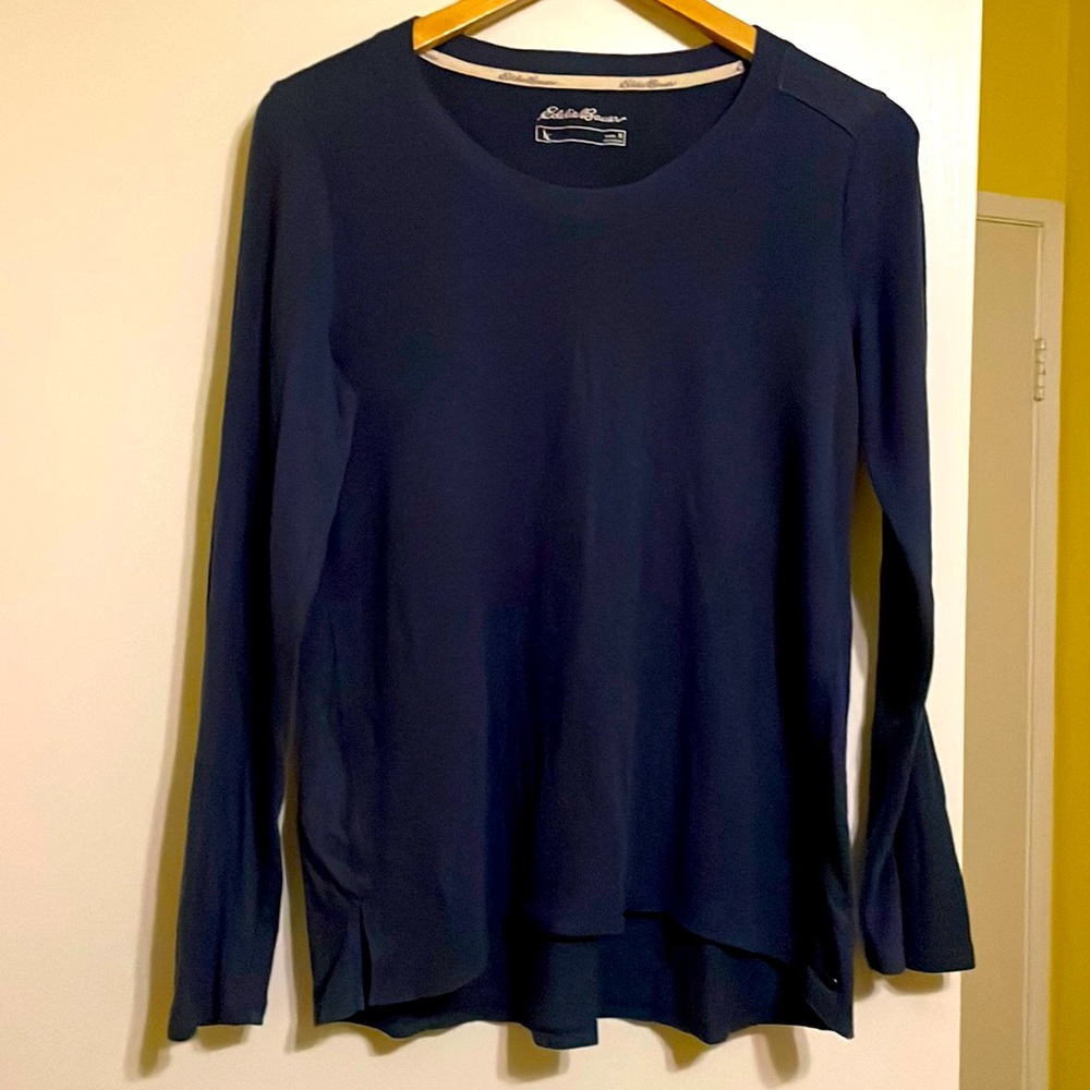 Eddie Bauer Long-sleeve crewneck shirt